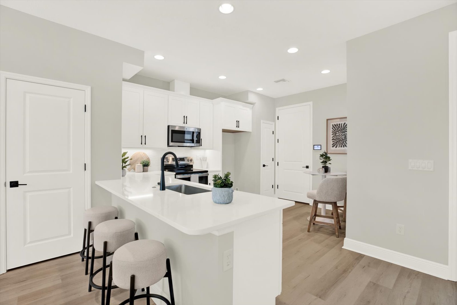 Finished Kitchen Finished Kitchen