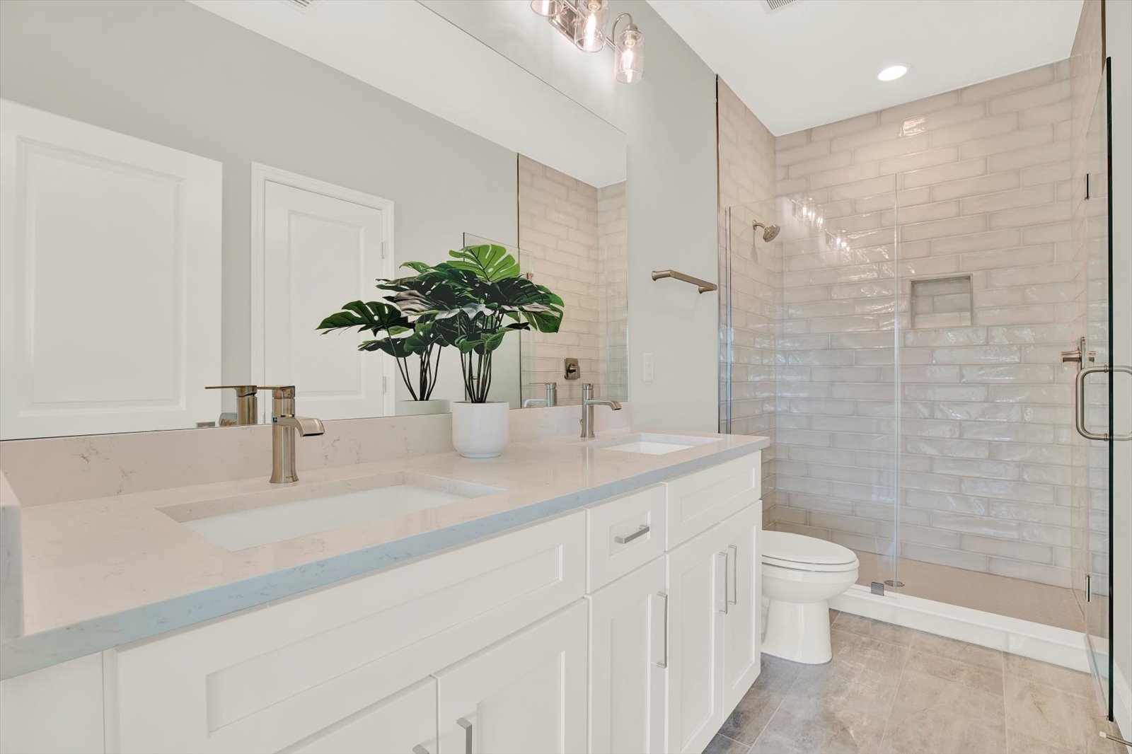 Upgraded Bath Finishes Upgraded Bath Finishes