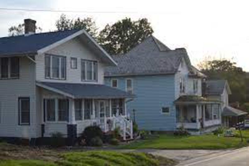 Property in Stoneboro