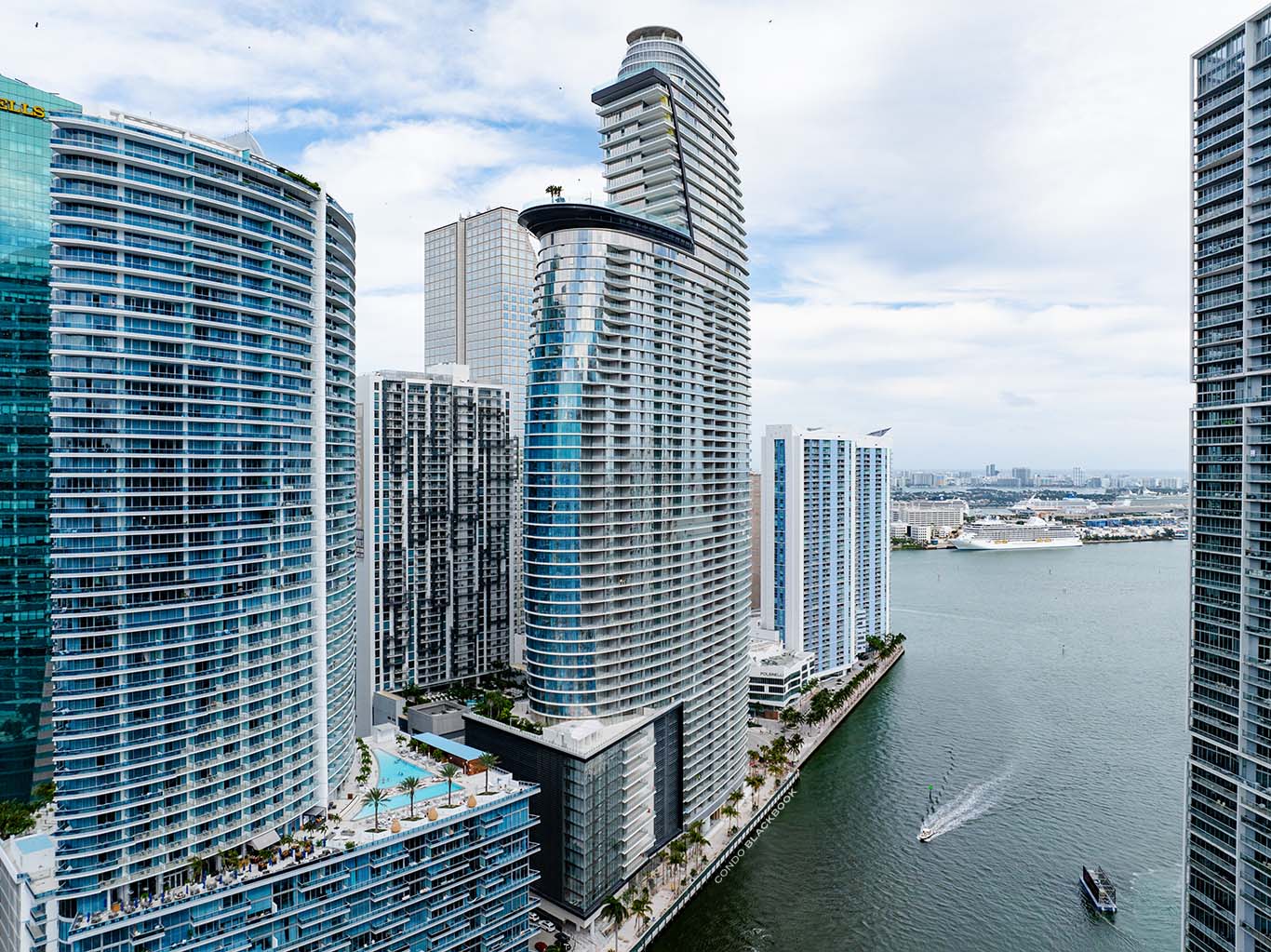 Aston Martin Residences