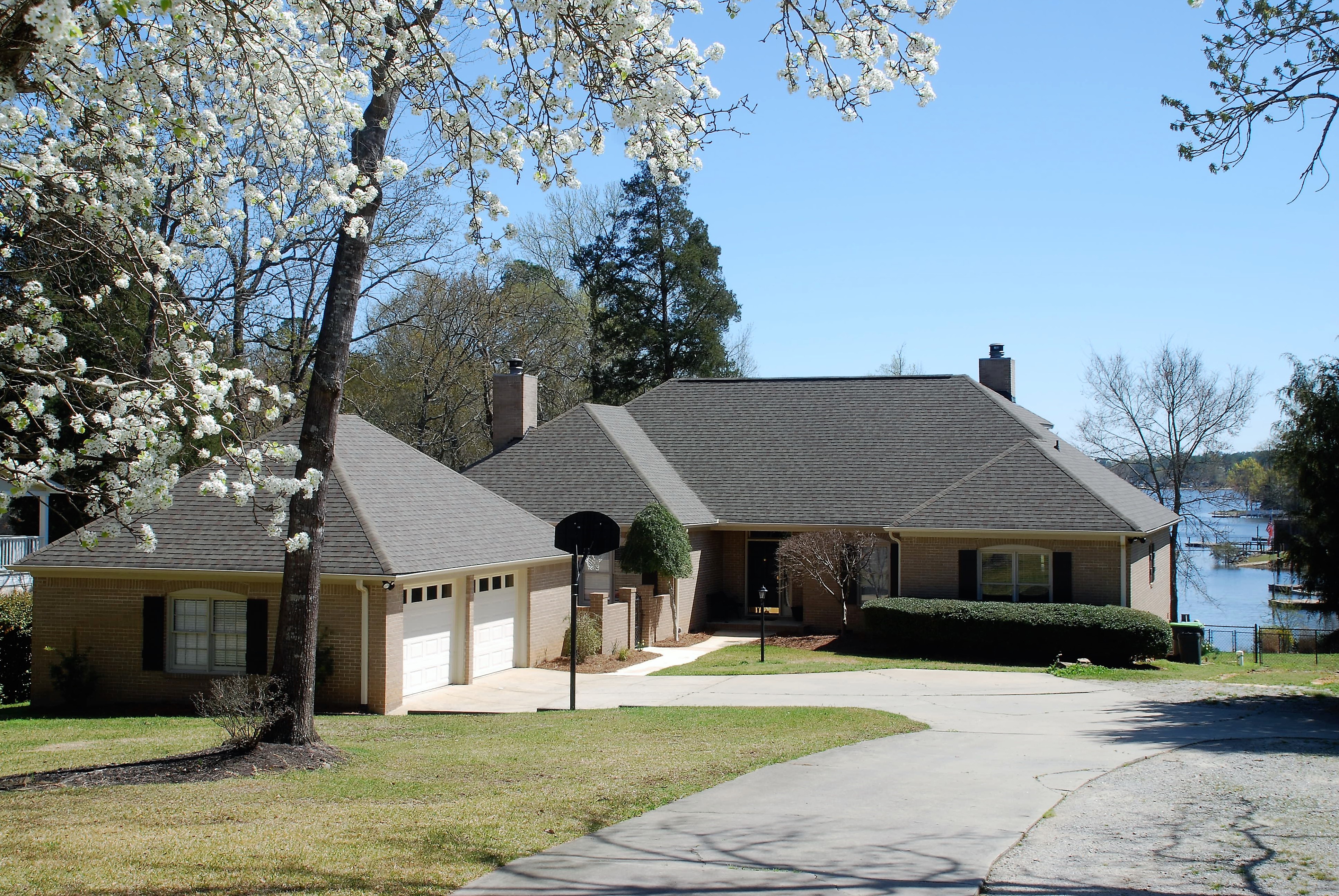 homes for sale in the peninsula lake carolina