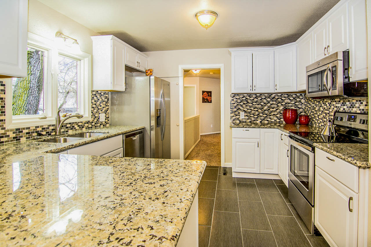 Kendall Yards Area Home 2814 W Gardner Ave Spokane WA 99201